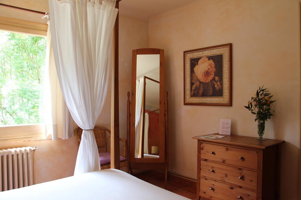 Hostal L'Ou De Reig Montseny Eksteriør billede